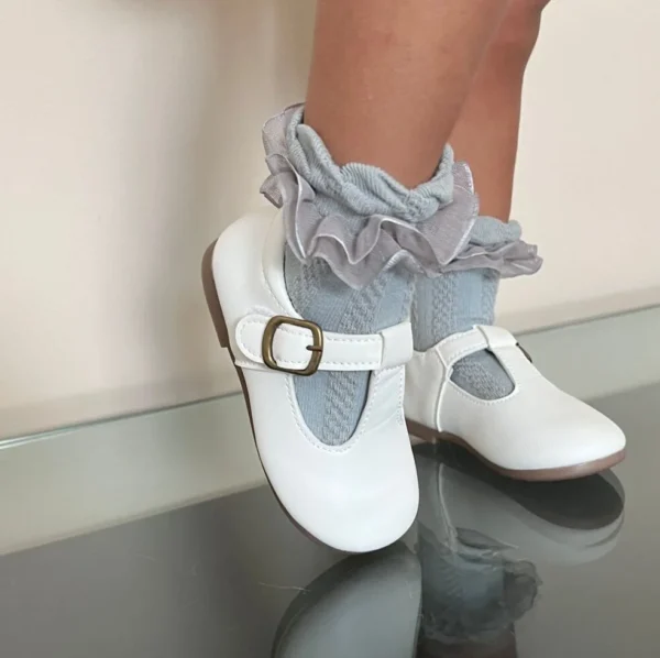 Sapato Mary Branco